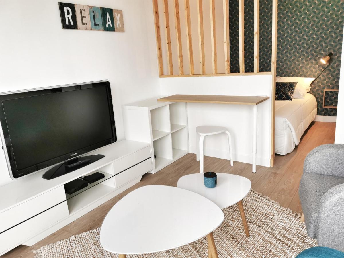 Appartement Lumineux Avec Balcon Et Parking Cherbourg-en-Cotentin Zewnętrze zdjęcie