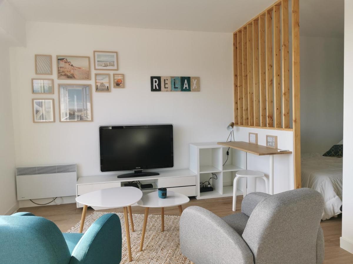Appartement Lumineux Avec Balcon Et Parking Cherbourg-en-Cotentin Zewnętrze zdjęcie